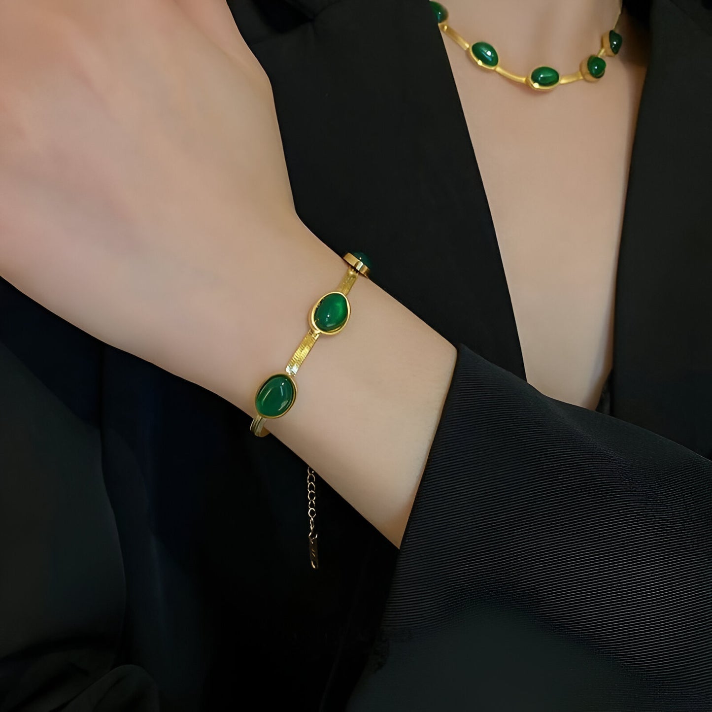 Green Crystal Oval Pendant Gold Jewelry Set - Necklace & Bracelet